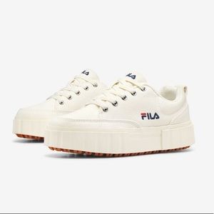 FILA sandblast low sneakers